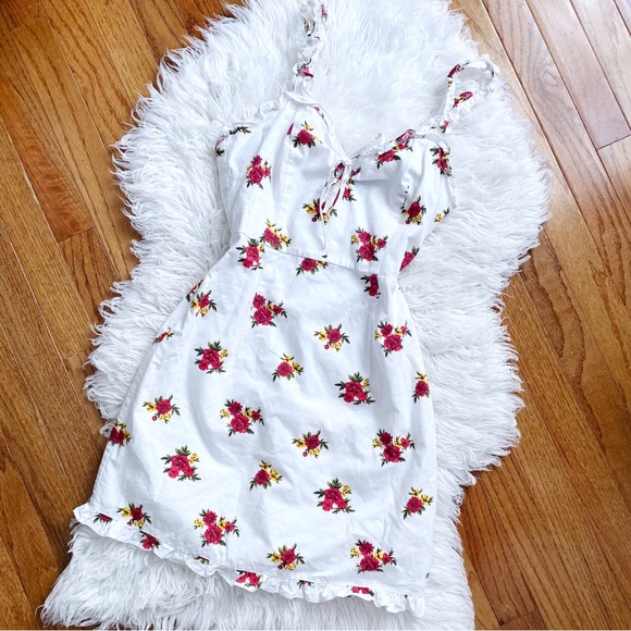 Rose Floral Ruffle Detailed Sweetheart Cami Mini Dress - Picture 1 of 4